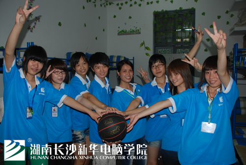 “篮球,我们的较爱”.jpg