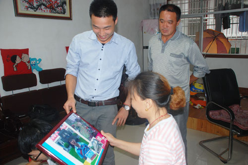 1赠送成长相册.jpg