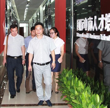 QQ截图20150830104026.jpg