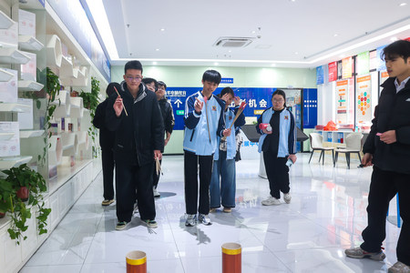 1772526938984839.jpg ES7A6738.jpg